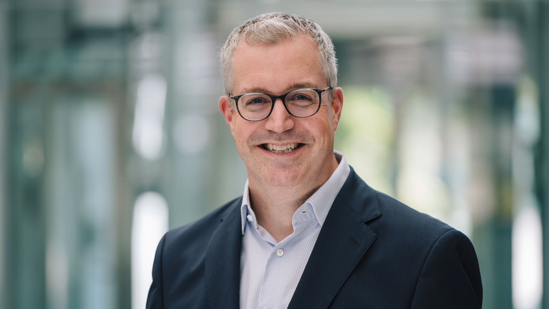 Profile photo of Dr. Florian Hug